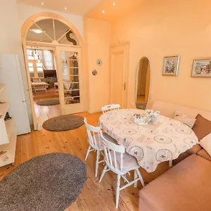  Daire Tomovi - Three Bedrooms Center Bulgaristan